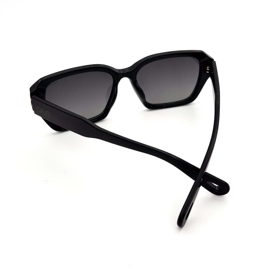 QUE BLOC: MEDIUM - Que Universe