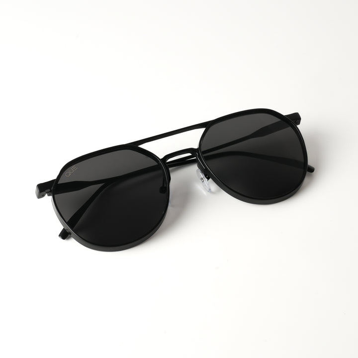 QUE ROUND METAL : MEDIUM - Que Universe