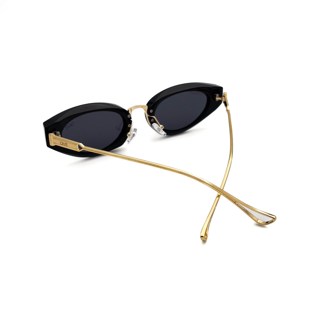 QUE CLAW - MEDIUM - Que Universe