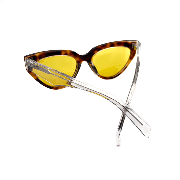 QUE HOTSHOT : MEDIUM - ACETATE - Que Universe