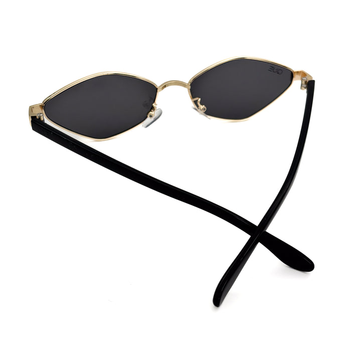 QUE BOLD CUT: MEDIUM - Que Universe