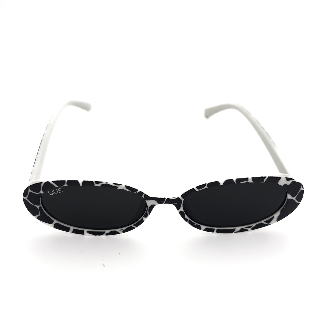 QUE FUNK: SMALL - Que Universe