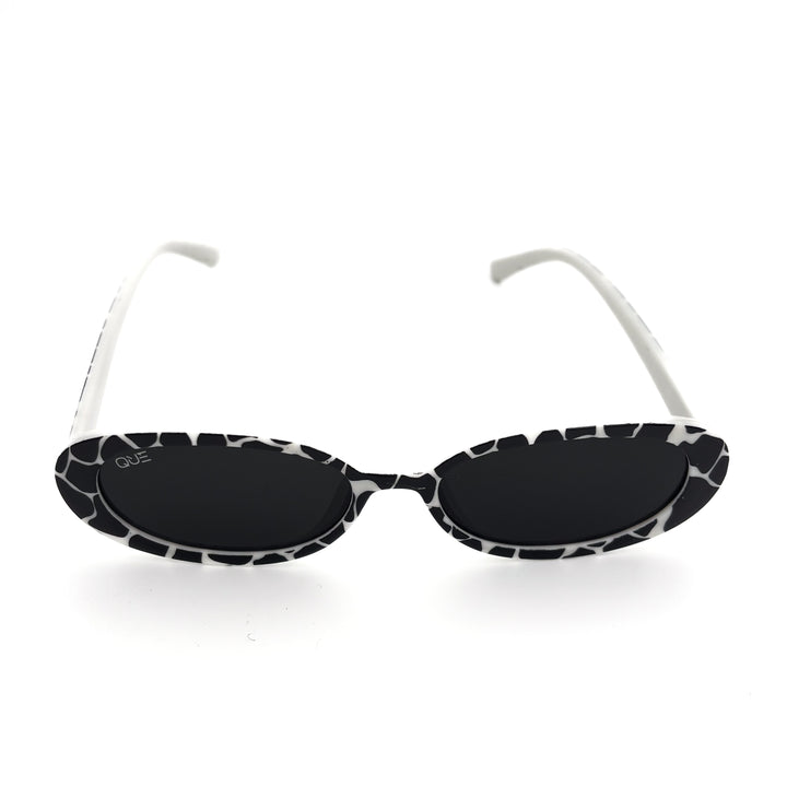 QUE FUNK: SMALL - Que Universe