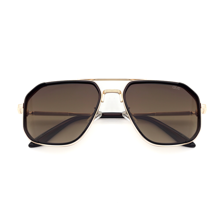 QUE MONARCH: MEDIUM - Que Universe