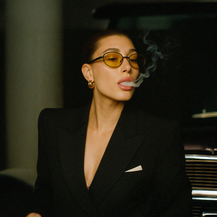 QUE PIXEL: MEDIUM - Que Universe