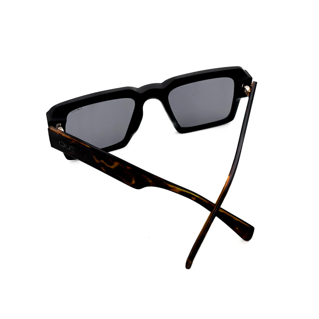 QUE BOLD FRAME - MEDIUM