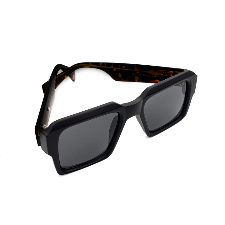 QUE BOLD FRAME - MEDIUM