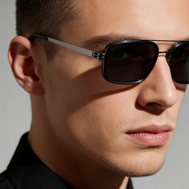 QUE CLASS EDGE - FLEXIBLE ARMS - MEDIUM