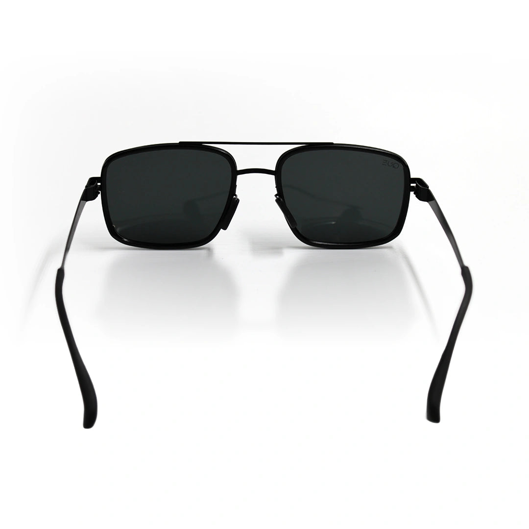 QUE CLASS EDGE - MEDIUM