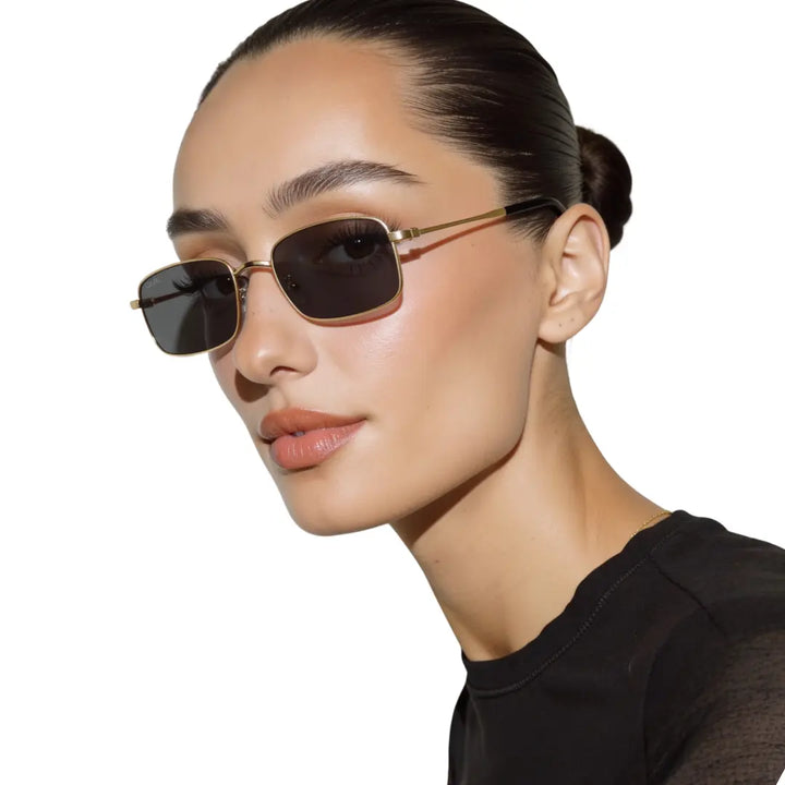 QUE COMMAND - MEDIUM