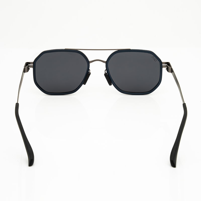 QUE HEX AVIATOR : MEDIUM