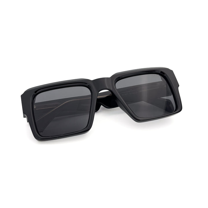 QUE BOLD FRAME - MEDIUM