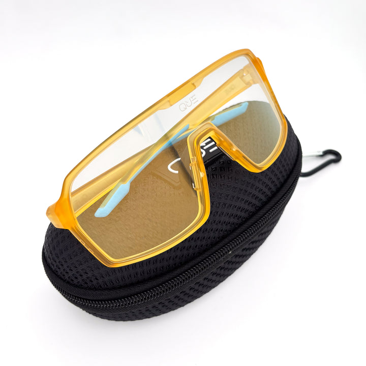 QUE CHARGE (TR90) - PHOTOCHROMATIC | ANTI-SLIP TEMPLE DESIGN | SPRING HINGE MECHANISM