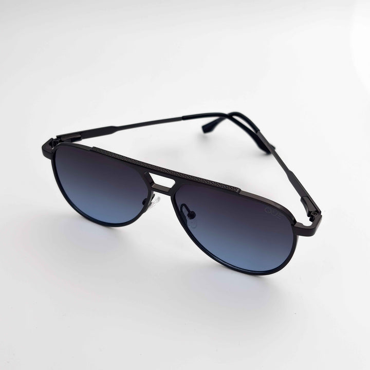 QUE LIGHTLINE: MEDIUM