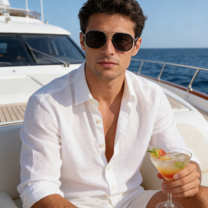 QUE MARINE - LIGHT WEIGHT - FLEXIBLE ARMS - MEDIUM