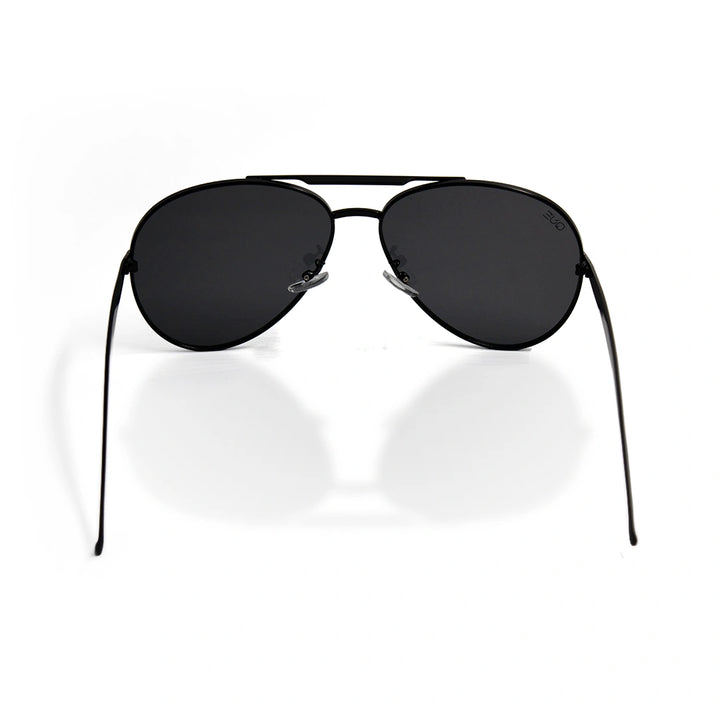 QUE STUDIO - MEDIUM