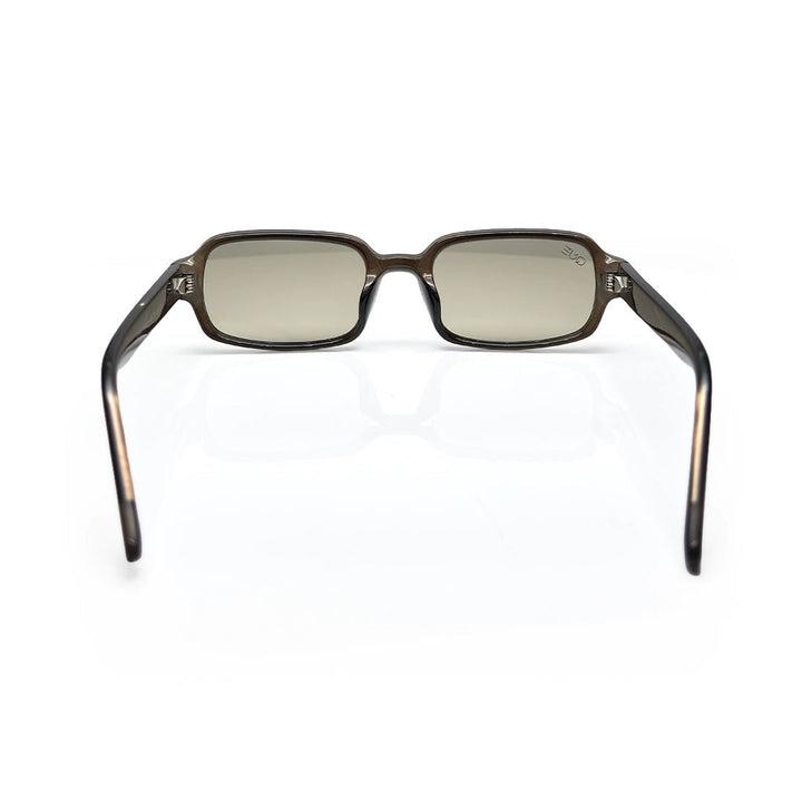 QUE ADRIT - Wayfarer - Que Universe