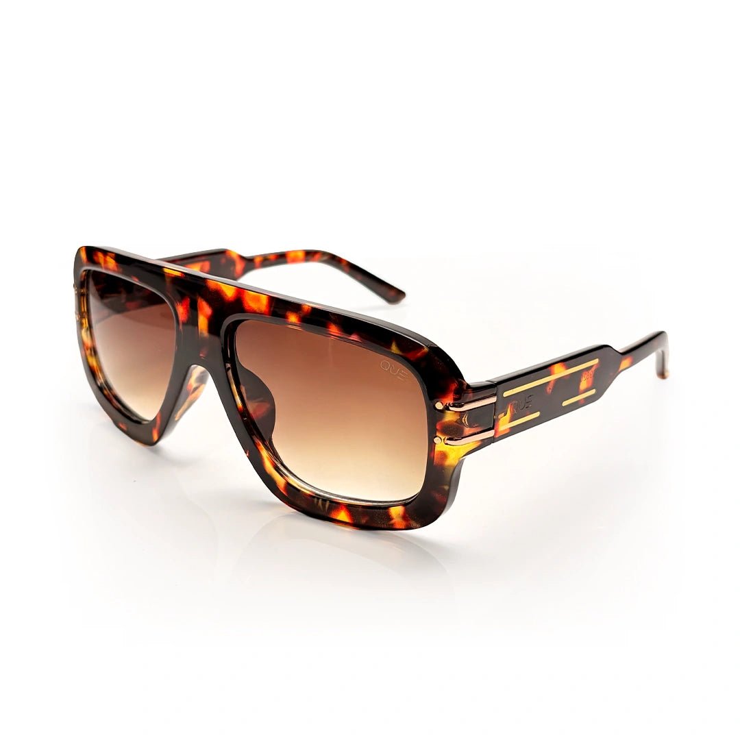 QUE AMBARI - Square Oversized - Que Universe