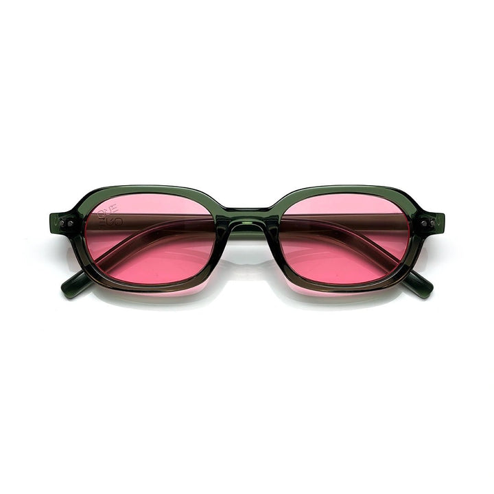 QUE ARIN - Wayfarer - Que Universe