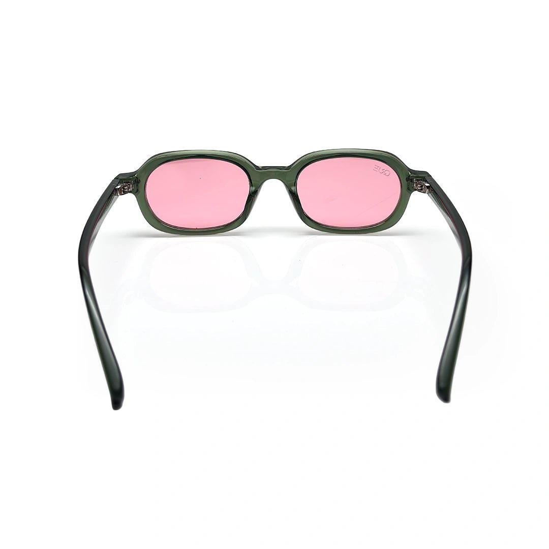 QUE ARIN - Wayfarer - Que Universe