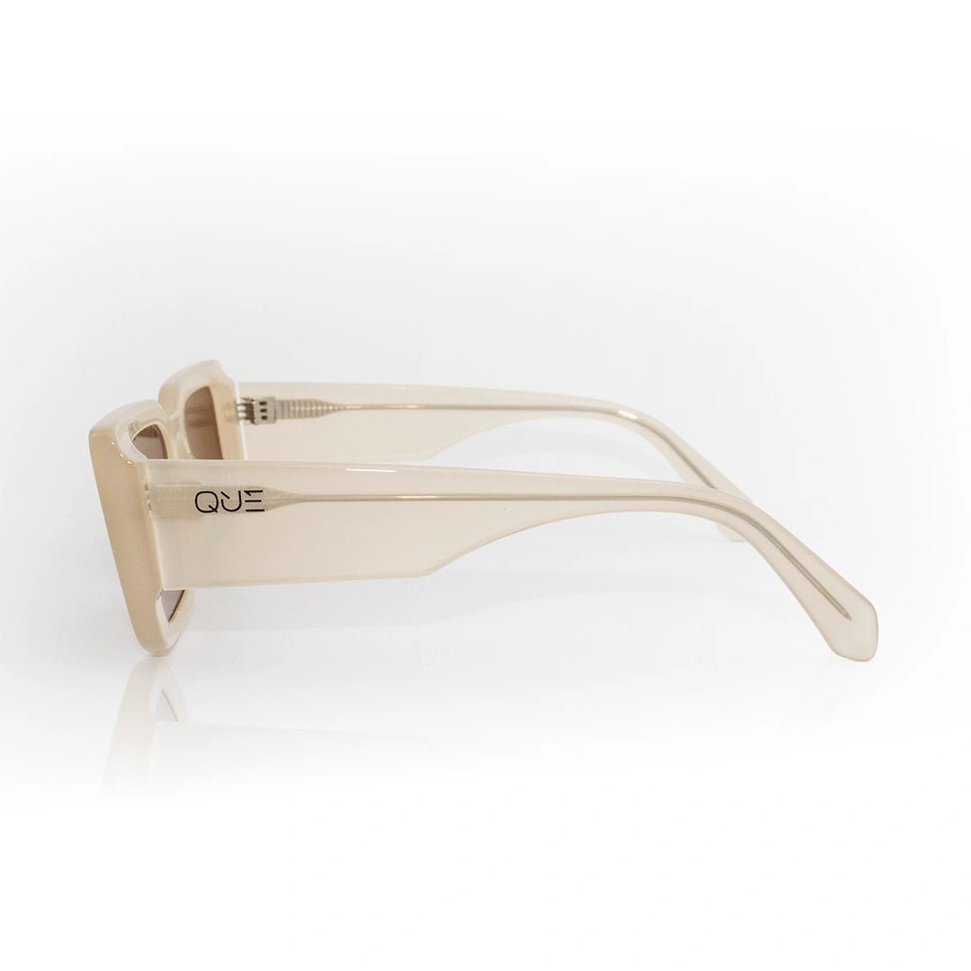 QUE BEBAAK - Wayfarer - Que Universe