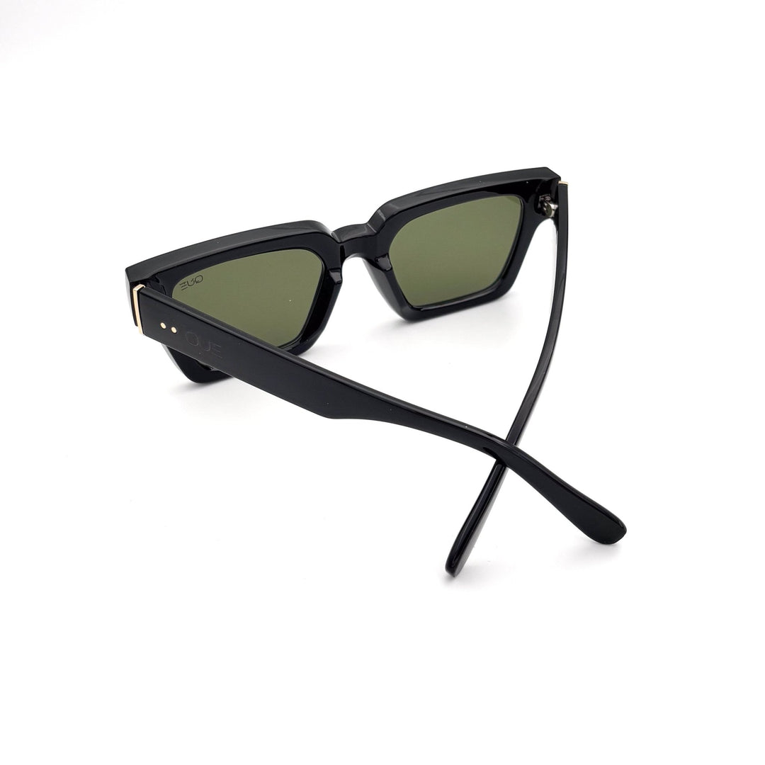 QUE BOLD AF - MEDIUM - Wayfarer - Que Universe