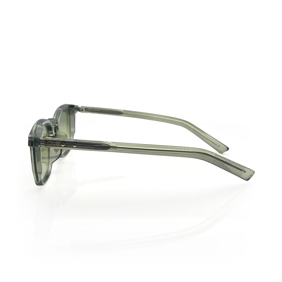 QUE BREEZE - MEDIUM - Wayfarer - Que Universe