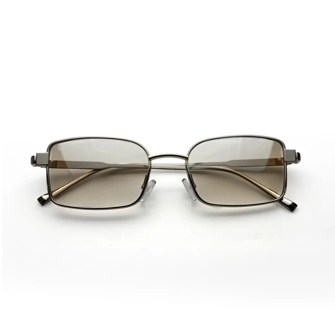 QUE CALIBER - Wayfarer - Que Universe