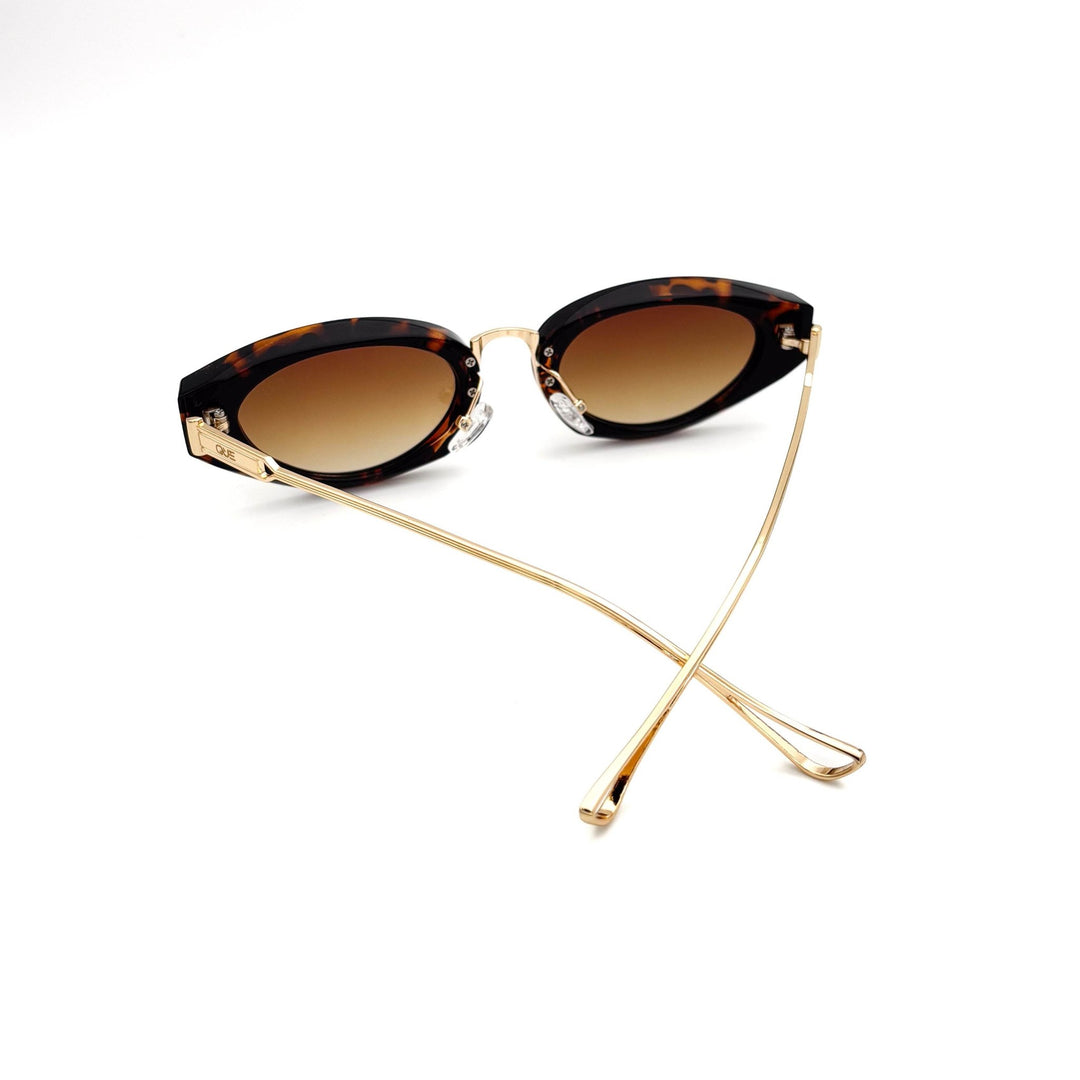 QUE CLAW - MEDIUM - Cat-Eye - Que Universe