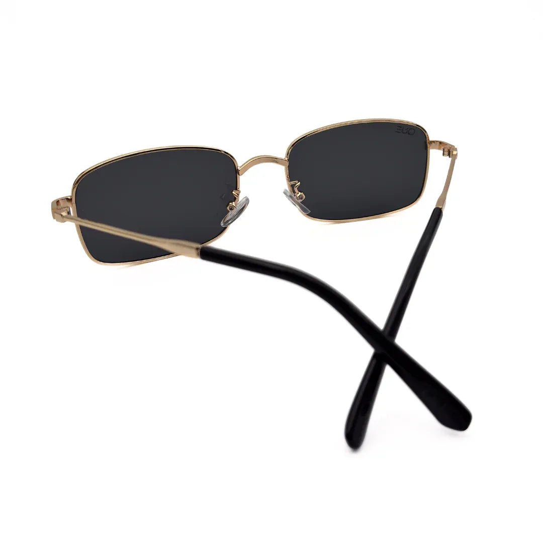QUE COMMAND - MEDIUM - Aviator - Que Universe