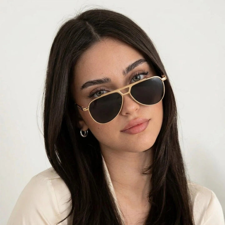 QUE CONTOUR - Aviator - Que Universe
