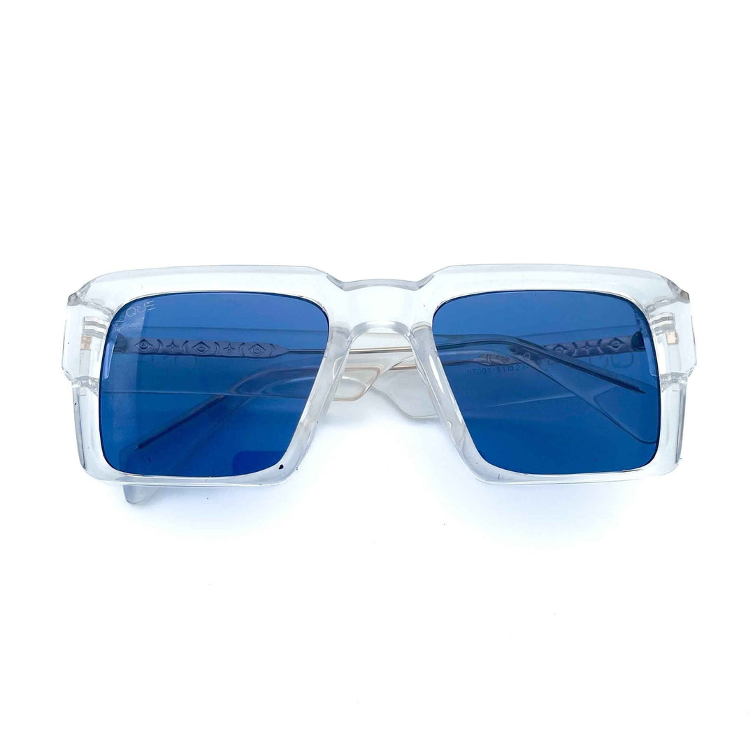 QUE CRYSTAL: MEDIUM - Wayfarer - Que Universe