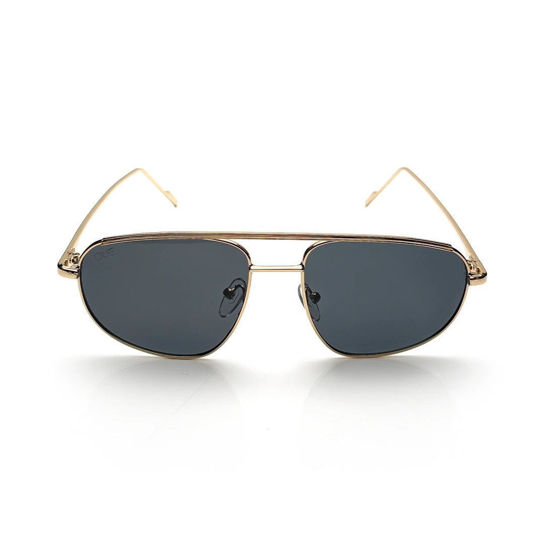QUE DHRUV - Aviator - Que Universe