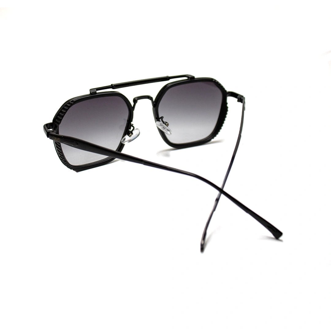 QUE DHUAN - Aviator - Que Universe