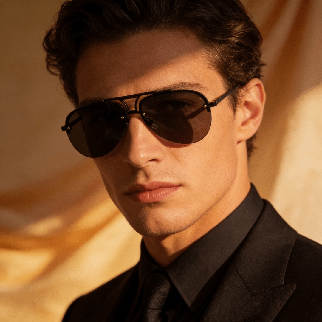 QUE DOMINION - MEDIUM - Aviator - Que Universe