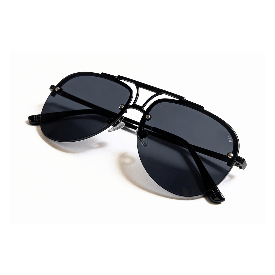 QUE DOMINION - MEDIUM - Aviator - Que Universe