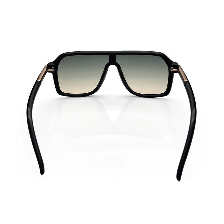 QUE ELEVATE - Wayfarer - Que Universe
