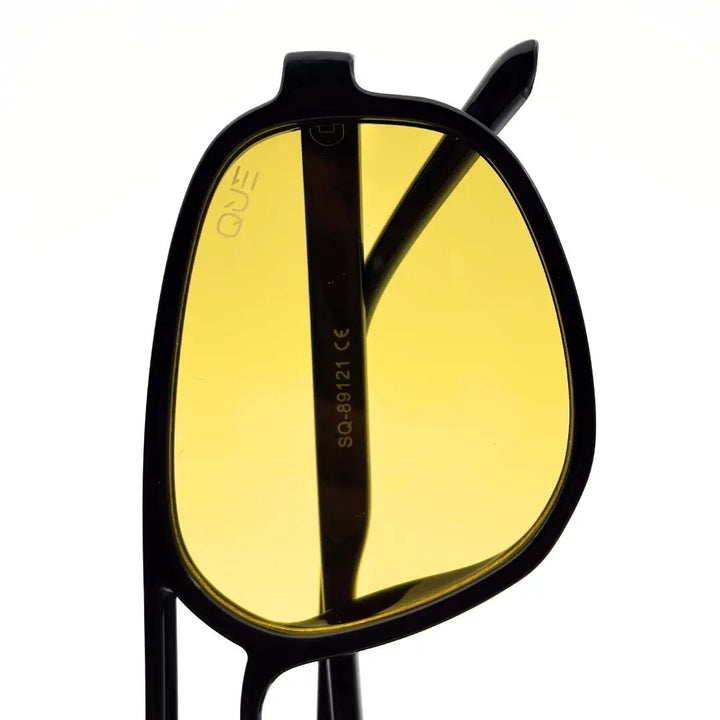 QUE GLOW - MEDIUM - Wayfarer - Que Universe