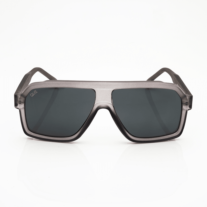 QUE GREYLINE: LARGE - Wayfarer - Que Universe