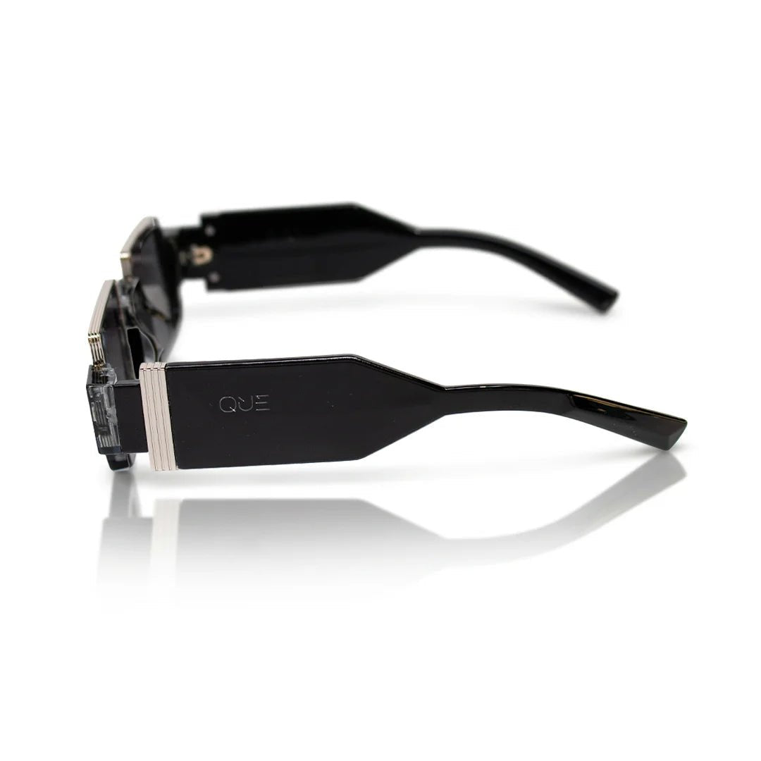 QUE GRID - MEDIUM - Wayfarer - Que Universe
