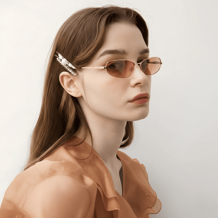 QUE HONEYMIST - MEDIUM - Wayfarer - Que Universe