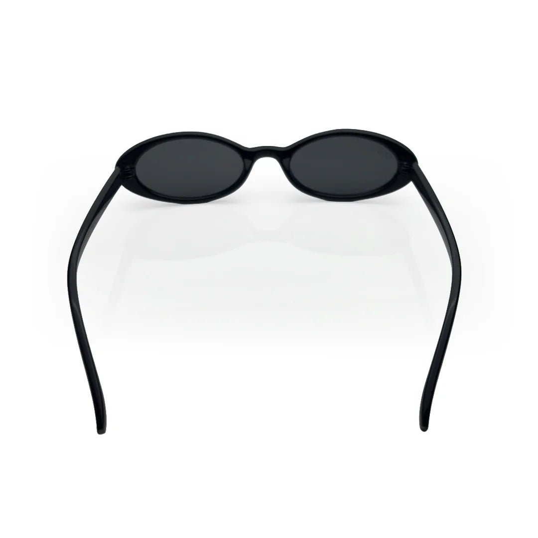 QUE KAIRO - Cat-Eye - Que Universe