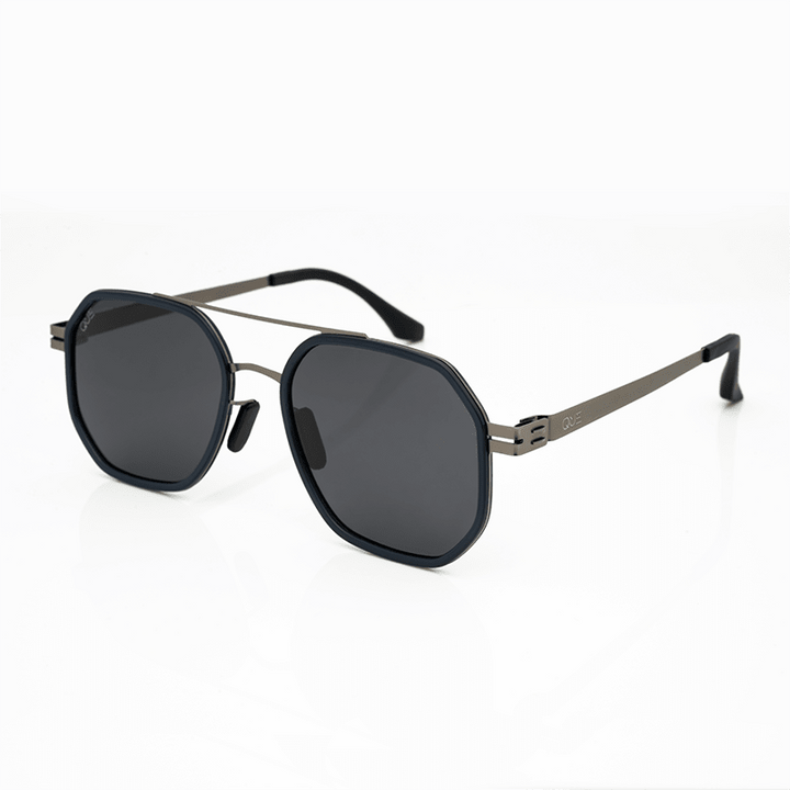 QUE MARINE - LIGHT WEIGHT - FLEXIBLE ARMS - MEDIUM - Aviator - Que Universe