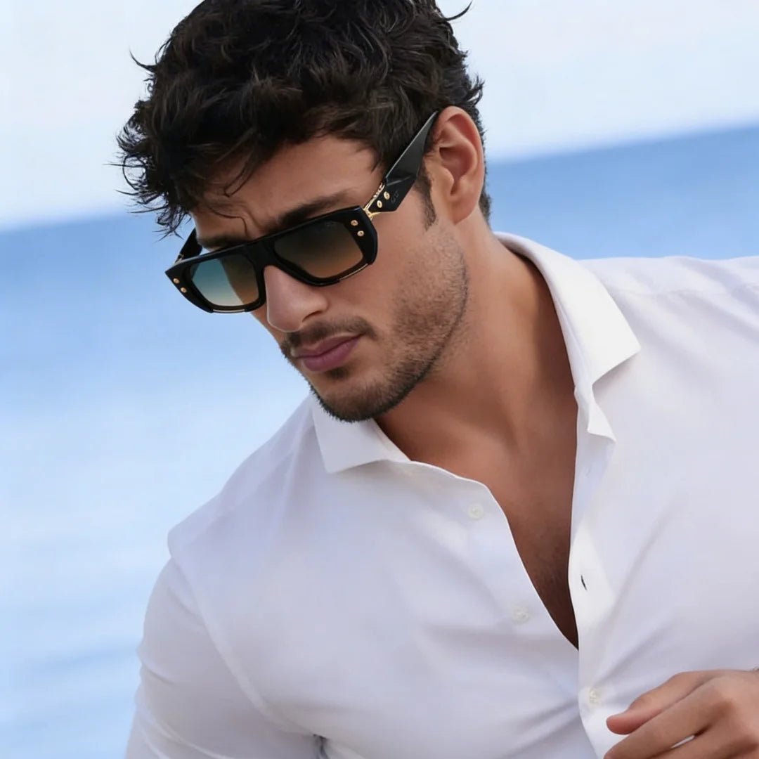 QUE MAX - MEDIUM - Wayfarer - Que Universe