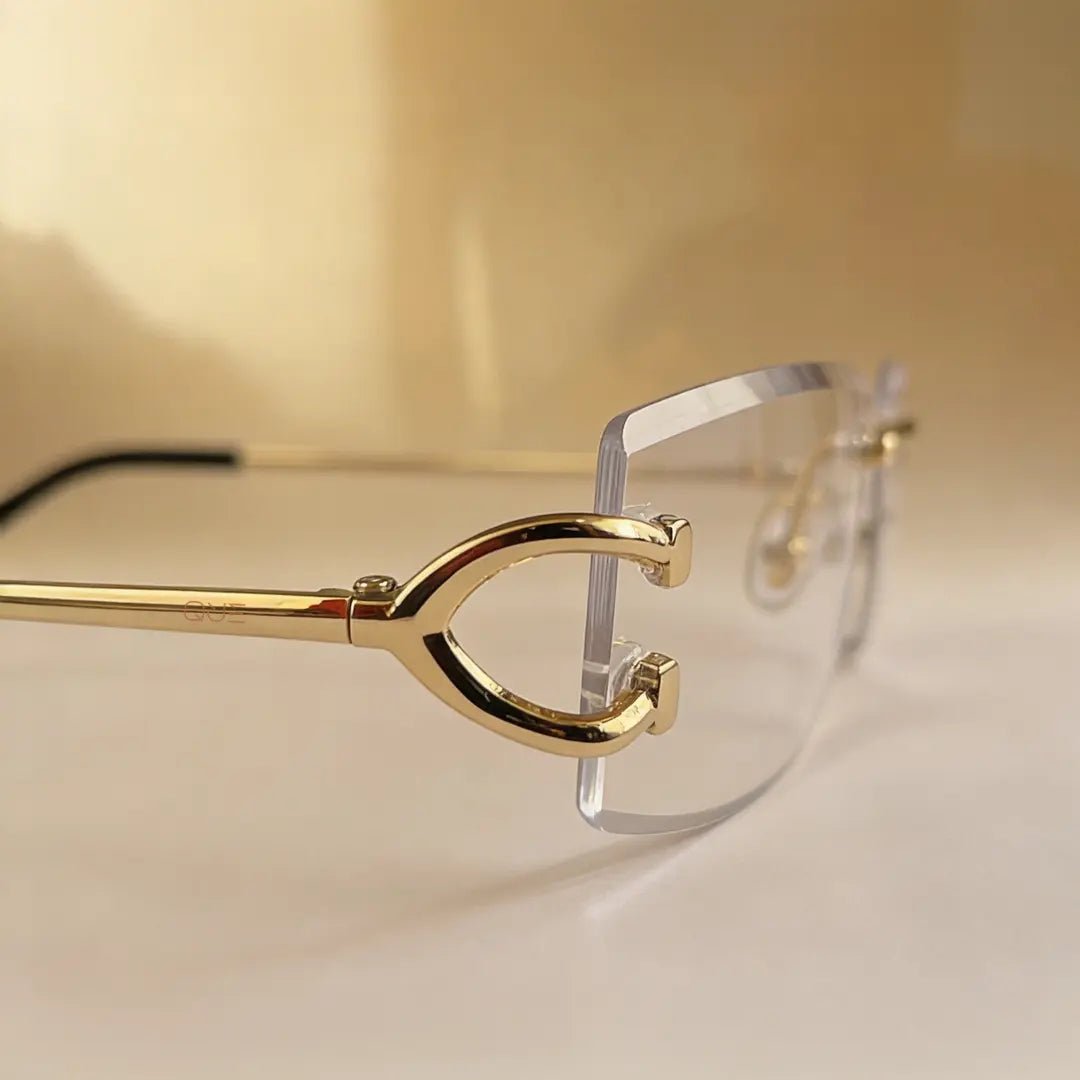 QUE MINIMAL - MEDIUM - Wayfarer - Que Universe