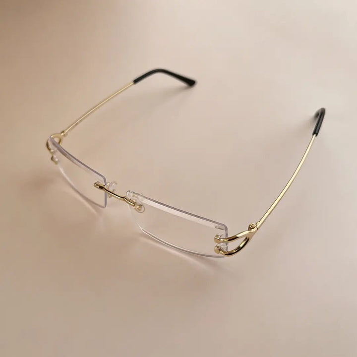 QUE MINIMAL - MEDIUM - Wayfarer - Que Universe