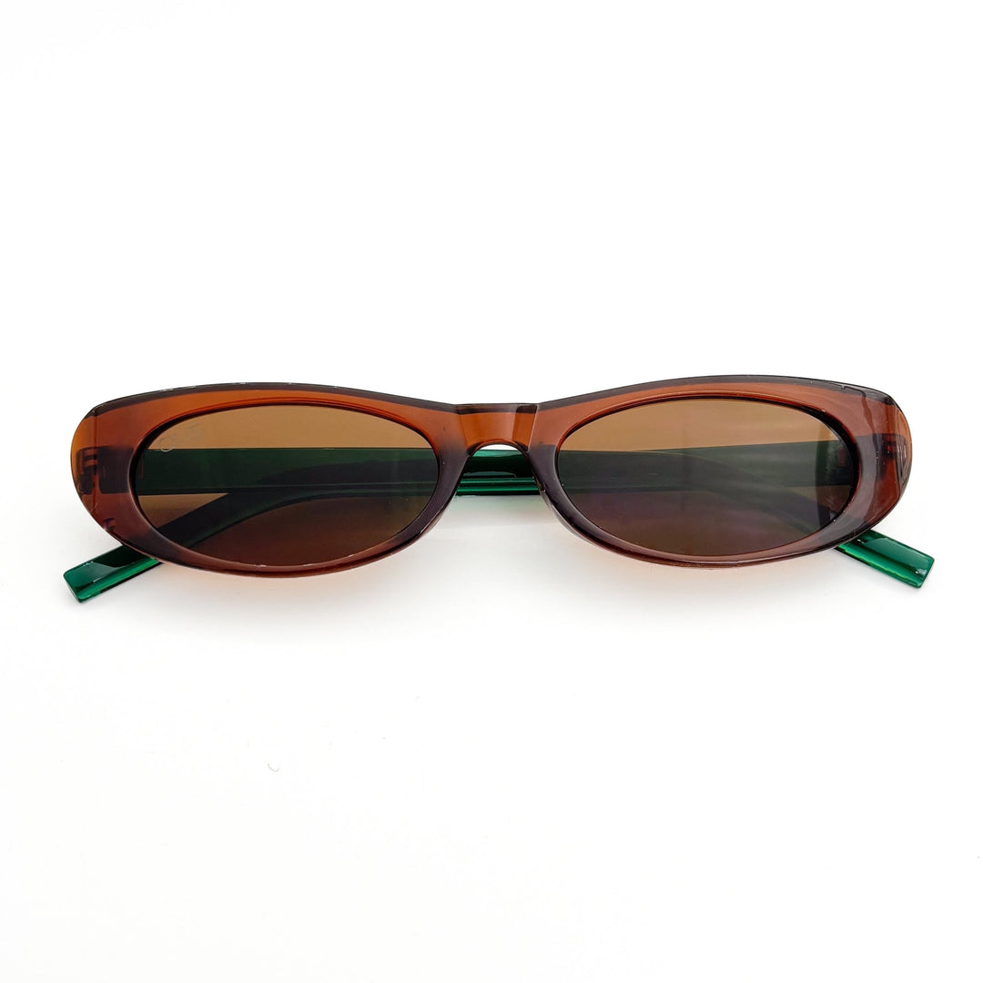 QUE MOCHA GREEN: MEDIUM - Wayfarer - Que Universe