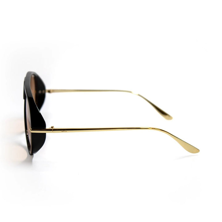 QUE NAZAR - Aviator - Que Universe