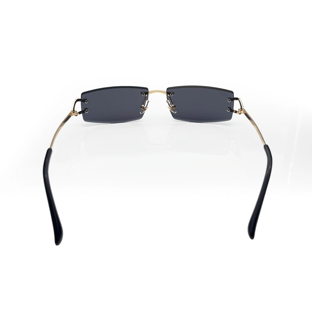 QUE NOX - Wayfarer - Que Universe