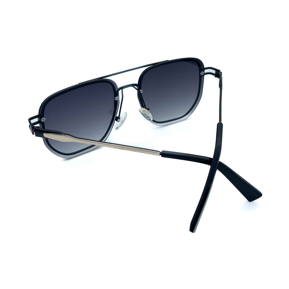 QUE PHANTOM: MEDIUM - Aviator - Que Universe